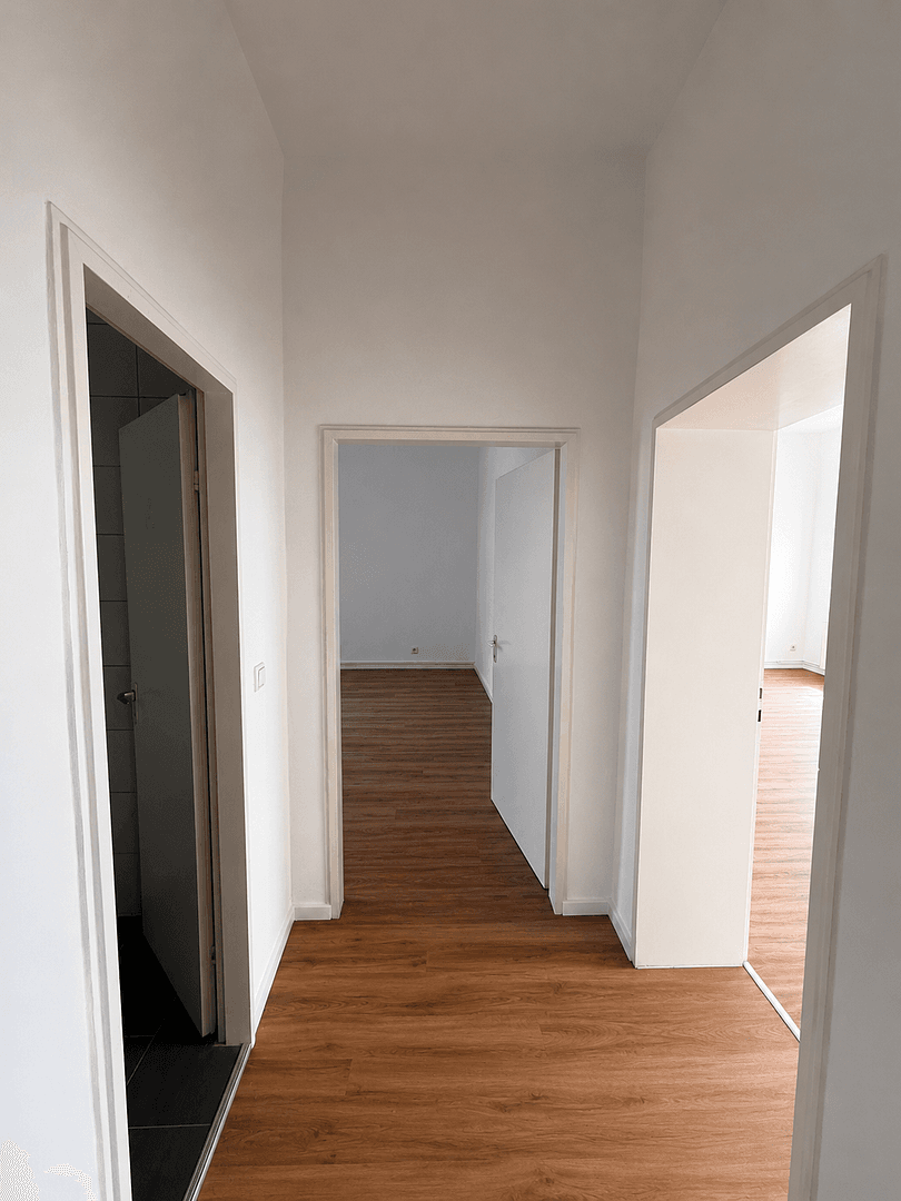 Prenájom bytu 3-izbový 79 m², Krefeld, Severné Porýnie - Westfálsko Prenájom bytu 3-izbový 79 m², Krefeld, Severné Porýnie - Westfálsko