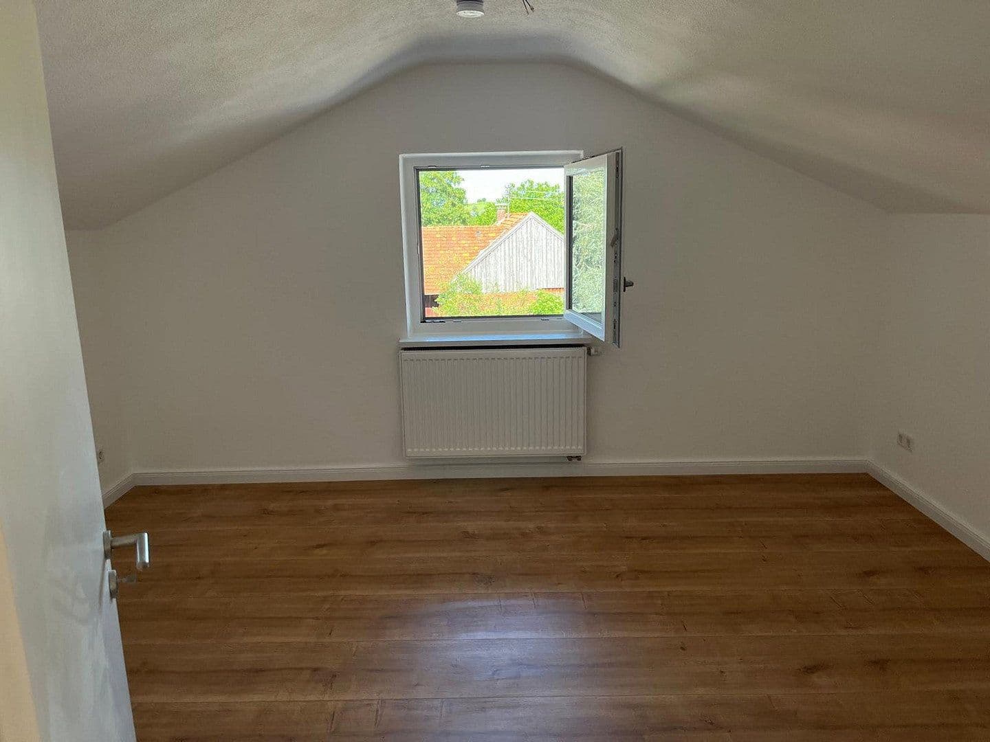 Prenájom bytu 5-izbový 114 m², Hauptstraße 43, Bad Kohlgrub, Bavorsko Prenájom bytu 5-izbový 114 m², Hauptstraße 43, Bad Kohlgrub, Bavorsko