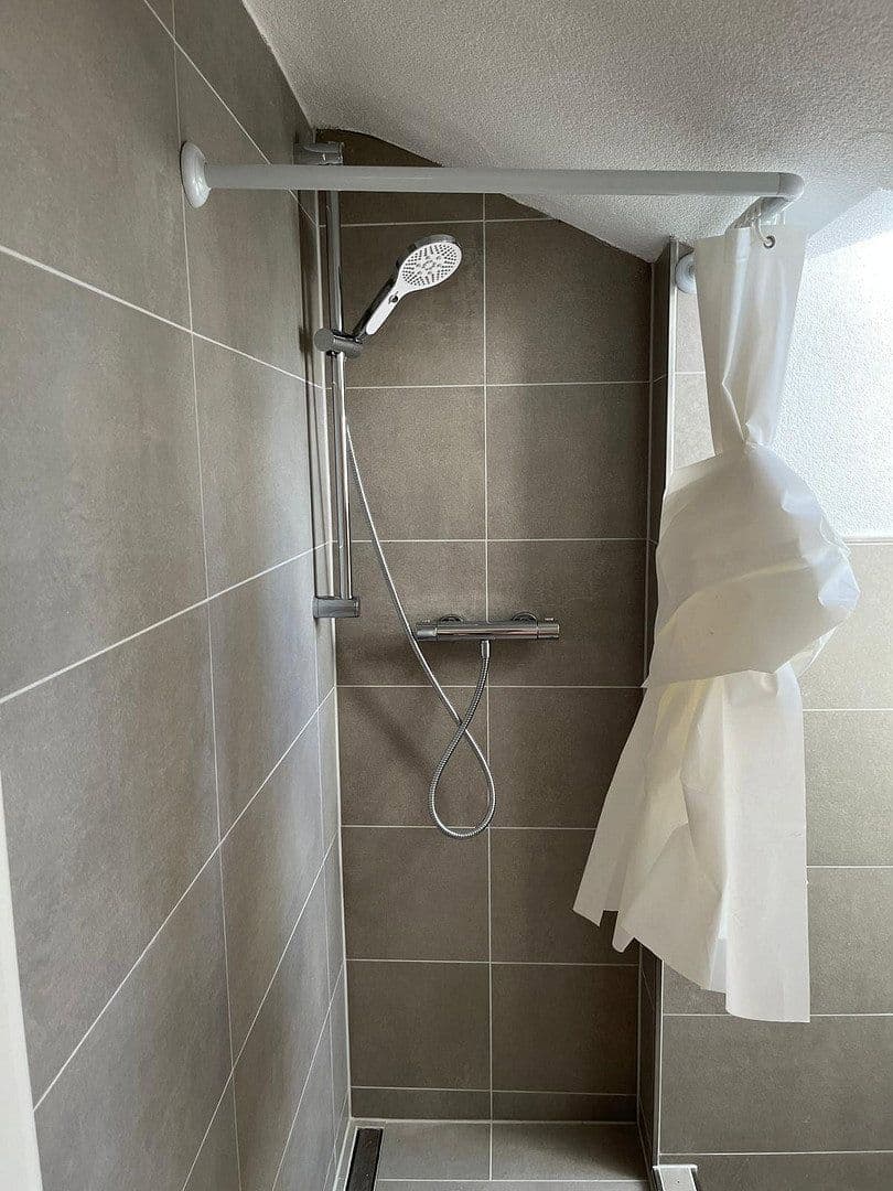 Prenájom bytu 5-izbový 114 m², Hauptstraße 43, Bad Kohlgrub, Bavorsko Prenájom bytu 5-izbový 114 m², Hauptstraße 43, Bad Kohlgrub, Bavorsko