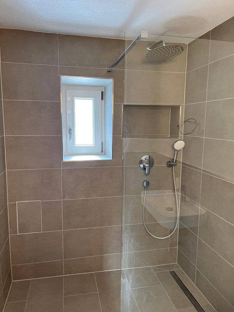Prenájom bytu 5-izbový 114 m², Hauptstraße 43, Bad Kohlgrub, Bavorsko Prenájom bytu 5-izbový 114 m², Hauptstraße 43, Bad Kohlgrub, Bavorsko
