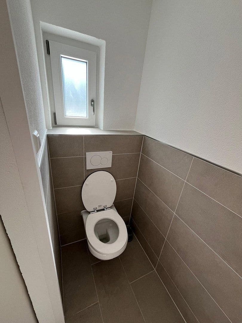 Prenájom bytu 5-izbový 114 m², Hauptstraße 43, Bad Kohlgrub, Bavorsko Prenájom bytu 5-izbový 114 m², Hauptstraße 43, Bad Kohlgrub, Bavorsko