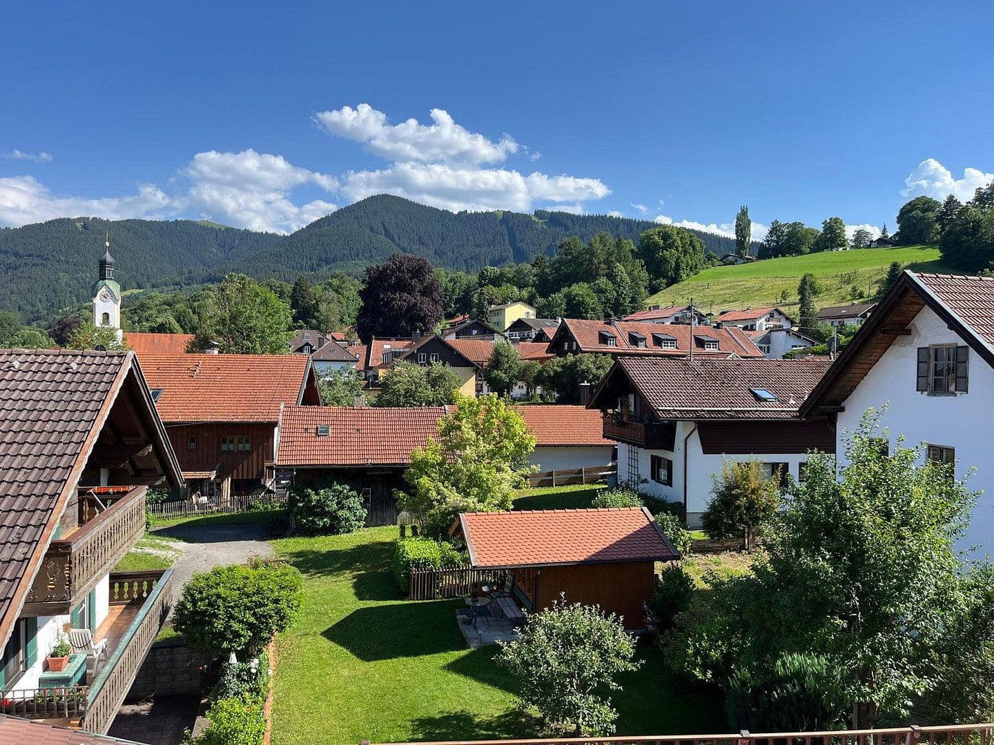 Prenájom bytu 5-izbový 114 m², Hauptstraße 43, Bad Kohlgrub, Bavorsko Prenájom bytu 5-izbový 114 m², Hauptstraße 43, Bad Kohlgrub, Bavorsko