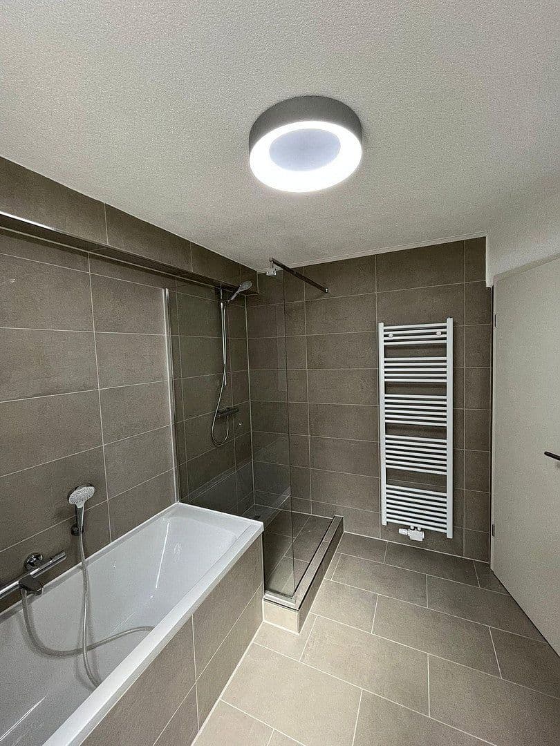 Prenájom bytu 4-izbový 86 m², Hauptstraße 43, Bad Kohlgrub, Bavorsko Prenájom bytu 4-izbový 86 m², Hauptstraße 43, Bad Kohlgrub, Bavorsko