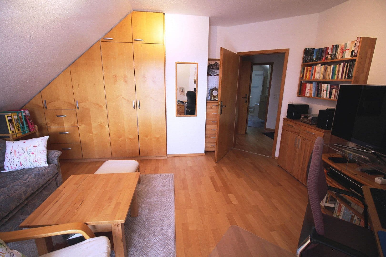 Predaj domu 165 m², pozemok 824 m², Immenhausen, Hesensko Predaj domu 165 m², pozemok 824 m², Immenhausen, Hesensko