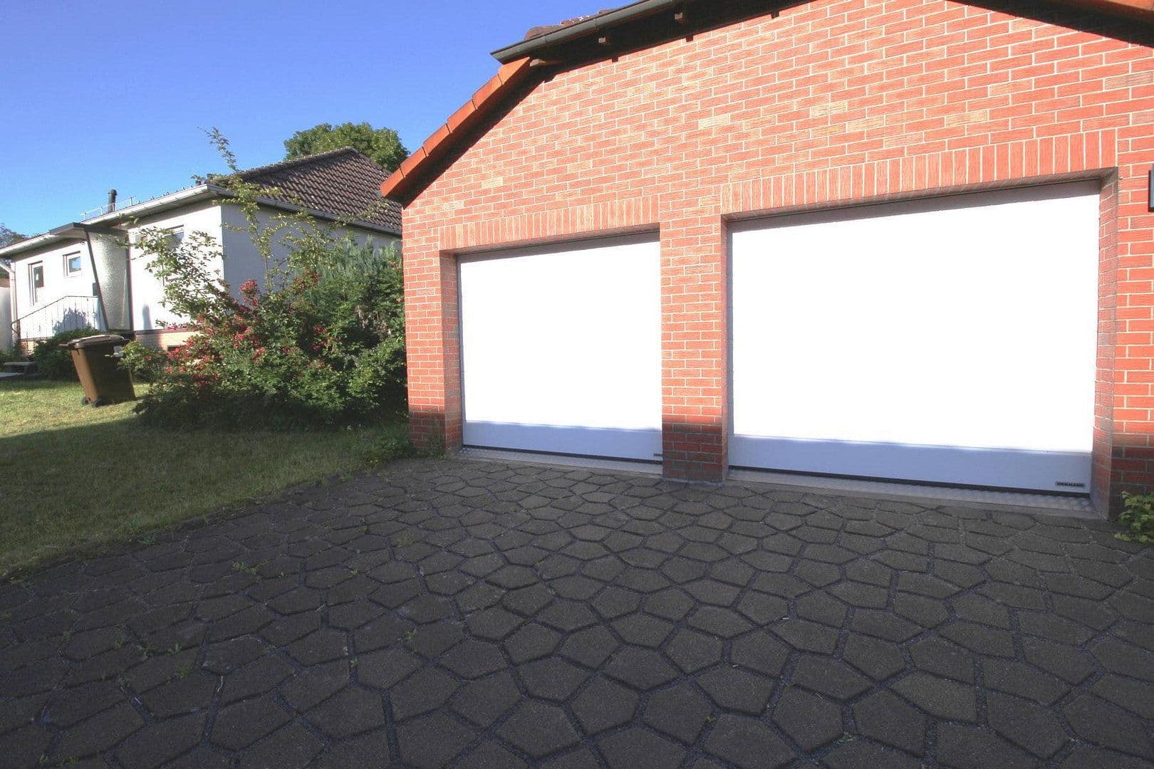 Predaj domu 165 m², pozemok 824 m², Immenhausen, Hesensko Predaj domu 165 m², pozemok 824 m², Immenhausen, Hesensko