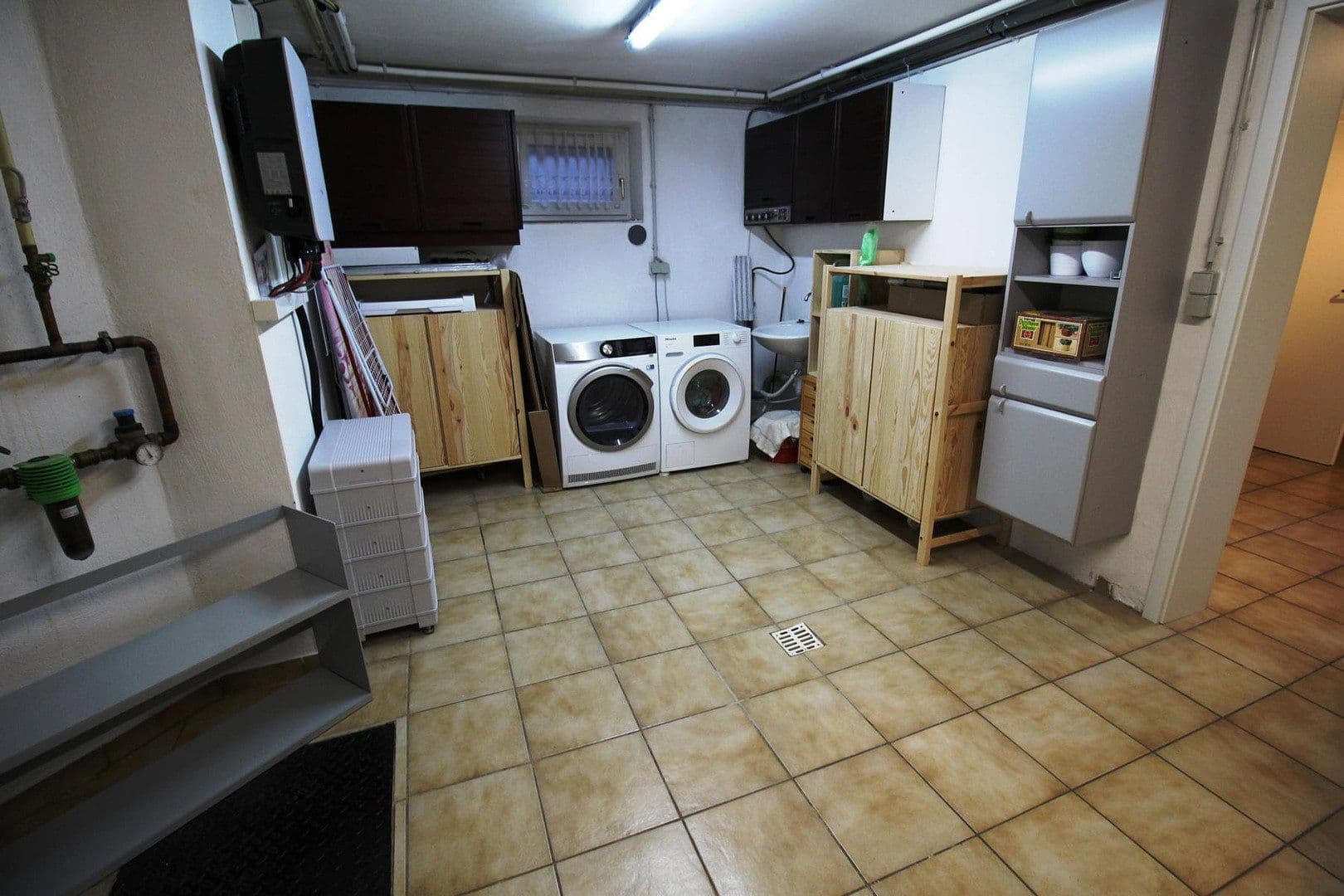 Predaj domu 165 m², pozemok 824 m², Immenhausen, Hesensko Predaj domu 165 m², pozemok 824 m², Immenhausen, Hesensko