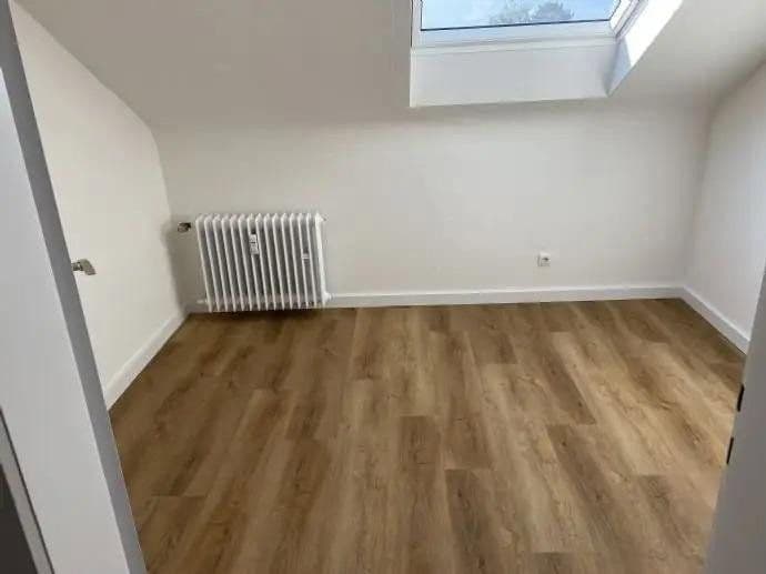 Prenájom bytu 2-izbový 32 m², Oststrasse 26, Meerbusch, Severné Porýnie - Westfálsko Prenájom bytu 2-izbový 32 m², Oststrasse 26, Meerbusch, Severné Porýnie - Westfálsko