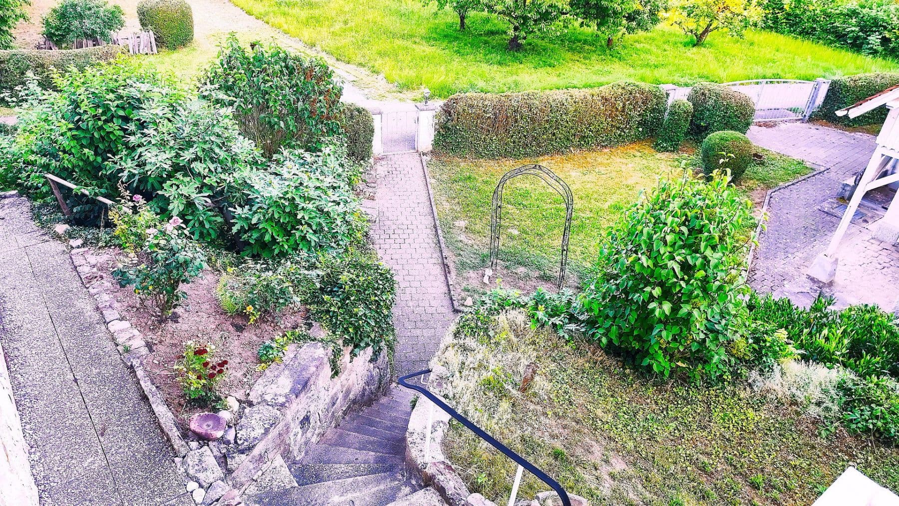 Predaj domu 156 m², pozemok 714 m², Kirchheim am Neckar, Bádensko-Wurttembersko Predaj domu 156 m², pozemok 714 m², Kirchheim am Neckar, Bádensko-Wurttembersko