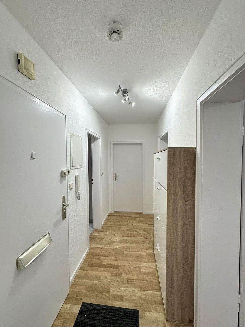 Prenájom bytu 1-izbový 70 m², Leopoldstr 57, München, Bavorsko Prenájom bytu 1-izbový 70 m², Leopoldstr 57, München, Bavorsko