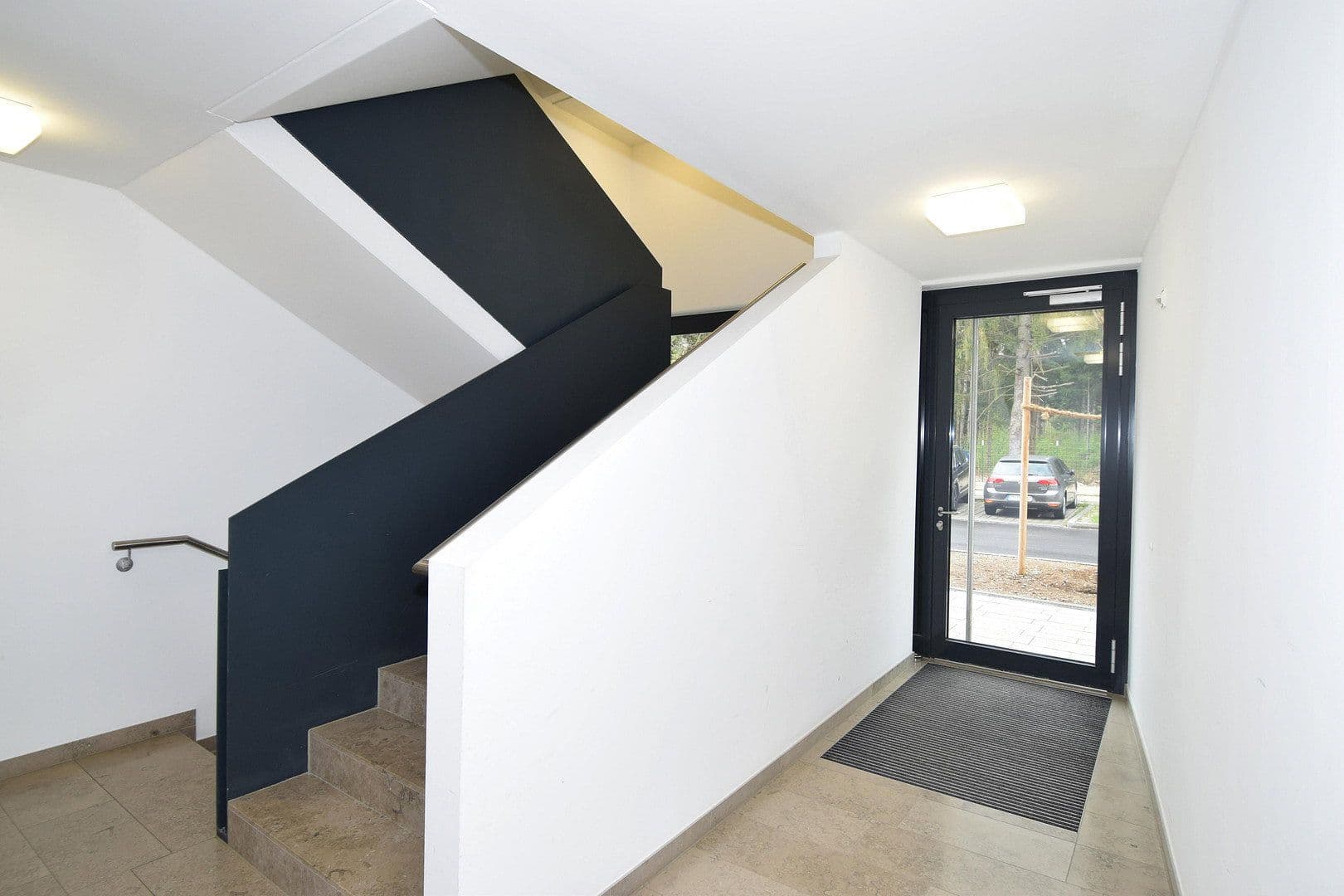 Prenájom kancelárie 219 m², Lise-Meitner-Str. 7, Krailling, Bavorsko Prenájom kancelárie 219 m², Lise-Meitner-Str. 7, Krailling, Bavorsko