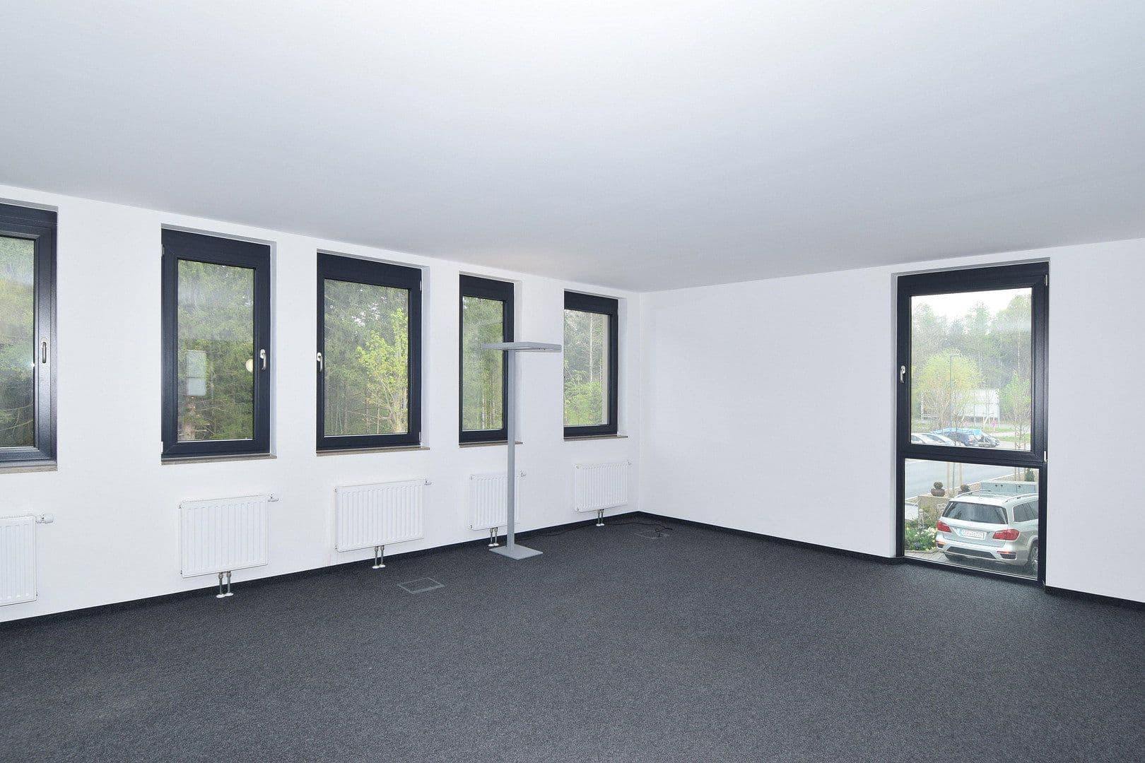 Prenájom kancelárie 219 m², Lise-Meitner-Str. 7, Krailling, Bavorsko Prenájom kancelárie 219 m², Lise-Meitner-Str. 7, Krailling, Bavorsko