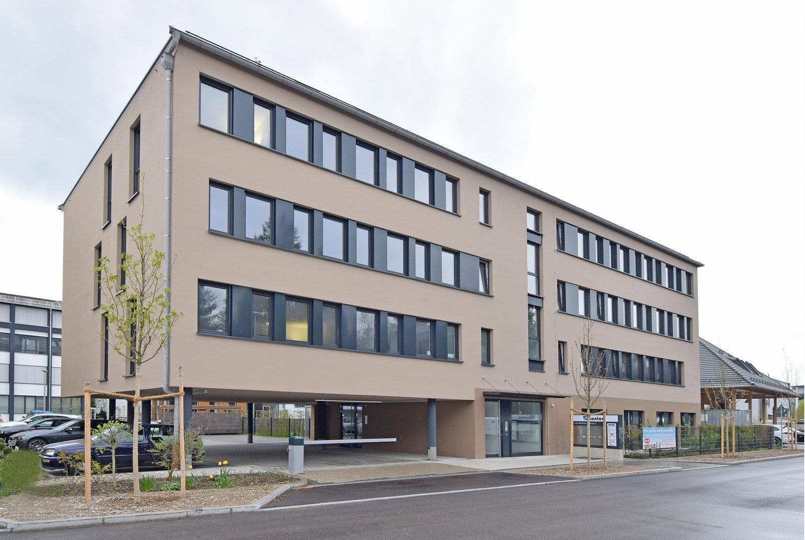 Prenájom kancelárie 219 m², Lise-Meitner-Str. 7, Krailling, Bavorsko Prenájom kancelárie 219 m², Lise-Meitner-Str. 7, Krailling, Bavorsko