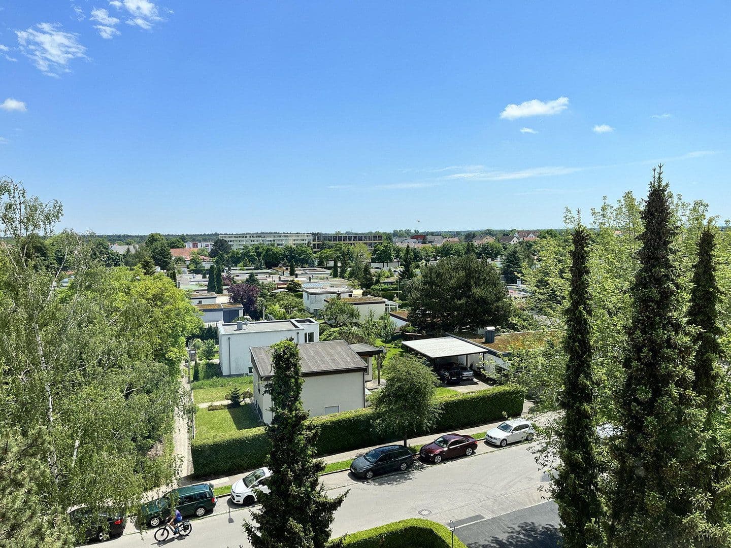 Predaj bytu 3-izbový 74 m², Königsbrunn, Bavorsko Predaj bytu 3-izbový 74 m², Königsbrunn, Bavorsko