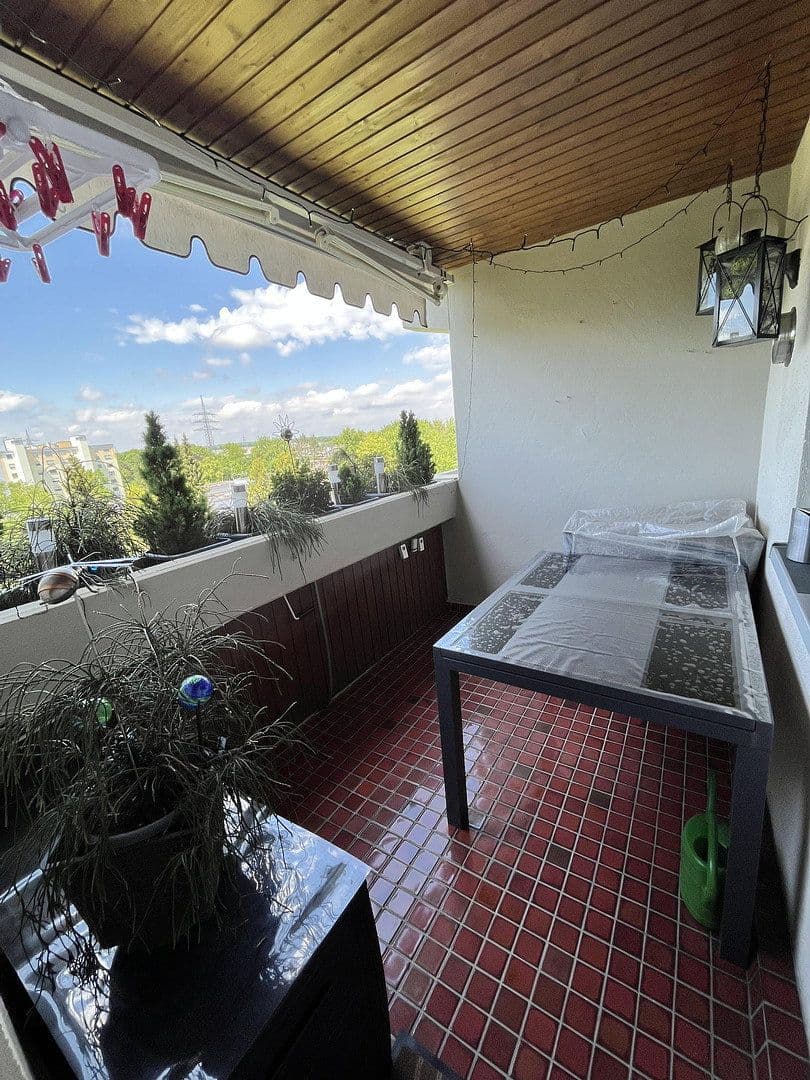 Predaj bytu 3-izbový 74 m², Königsbrunn, Bavorsko Predaj bytu 3-izbový 74 m², Königsbrunn, Bavorsko