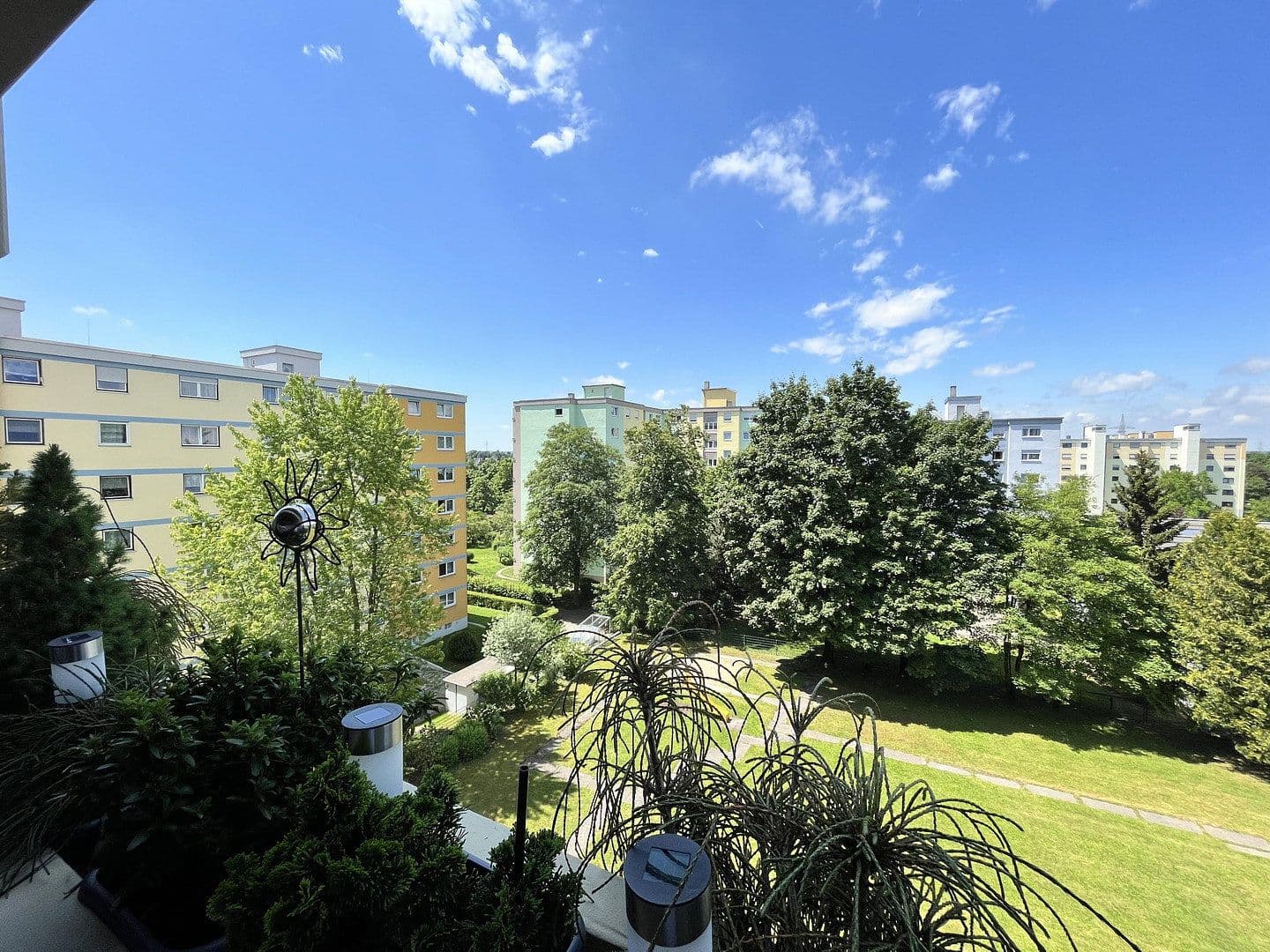 Predaj bytu 3-izbový 74 m², Königsbrunn, Bavorsko Predaj bytu 3-izbový 74 m², Königsbrunn, Bavorsko