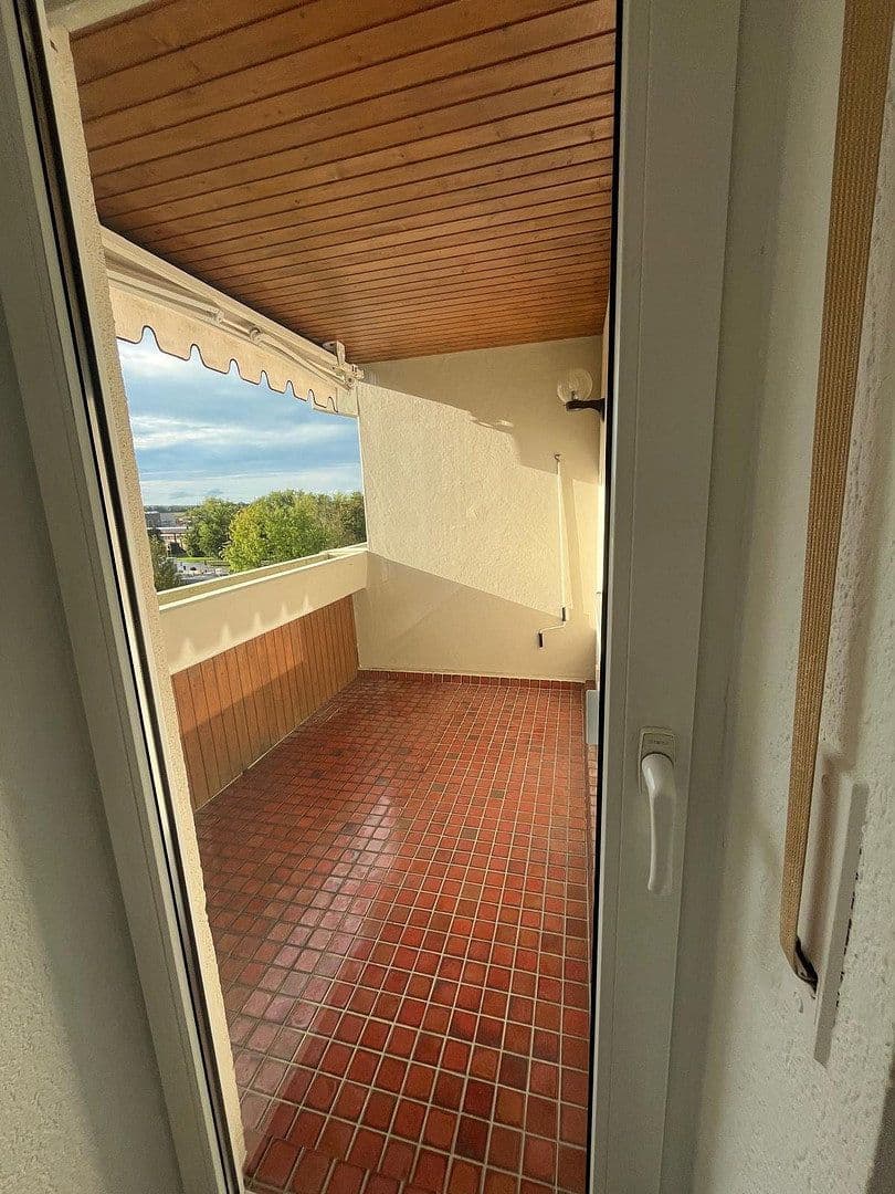 Predaj bytu 3-izbový 74 m², Königsbrunn, Bavorsko Predaj bytu 3-izbový 74 m², Königsbrunn, Bavorsko