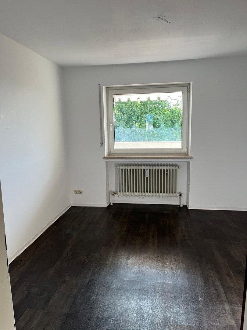 Predaj bytu 3-izbový 74 m², Königsbrunn, Bavorsko Predaj bytu 3-izbový 74 m², Königsbrunn, Bavorsko