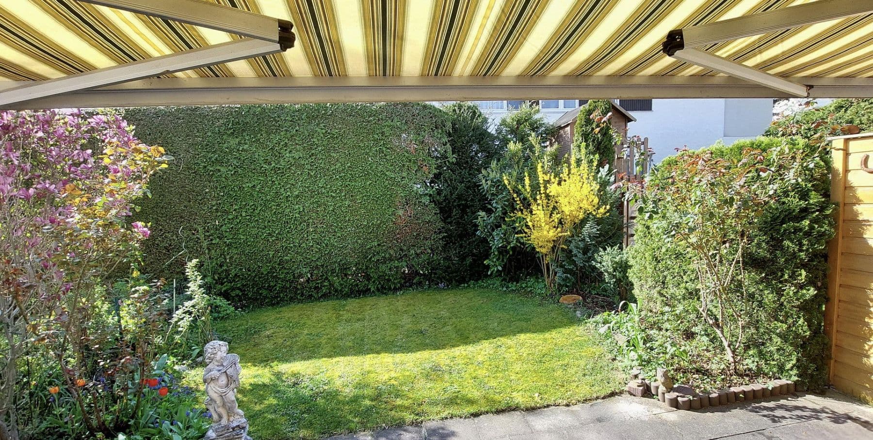 Predaj domu 128 m², pozemok 250 m², Germering, Bavorsko Predaj domu 128 m², pozemok 250 m², Germering, Bavorsko