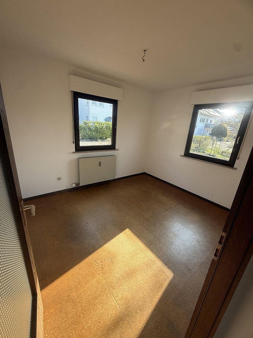 Predaj domu 230 m², pozemok 954 m², Kandern, Bádensko-Wurttembersko Predaj domu 230 m², pozemok 954 m², Kandern, Bádensko-Wurttembersko