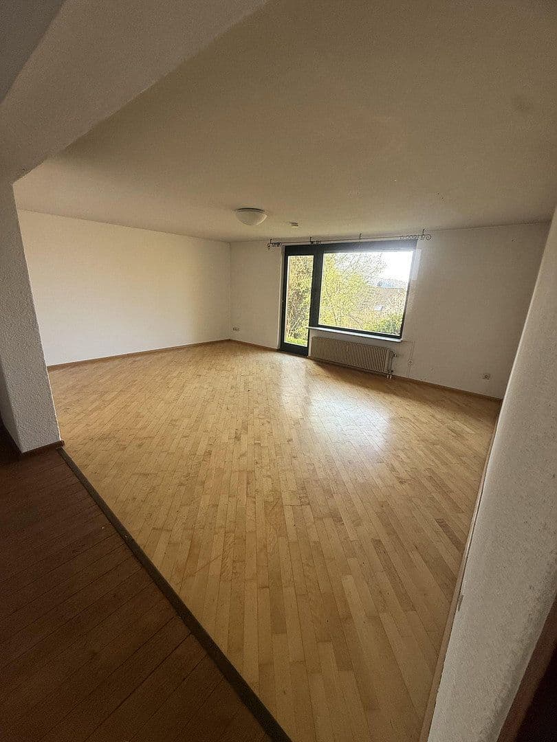 Predaj domu 230 m², pozemok 954 m², Kandern, Bádensko-Wurttembersko Predaj domu 230 m², pozemok 954 m², Kandern, Bádensko-Wurttembersko