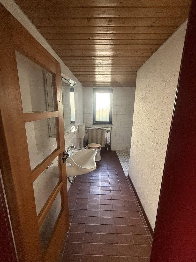 Predaj domu 230 m², pozemok 954 m², Kandern, Bádensko-Wurttembersko Predaj domu 230 m², pozemok 954 m², Kandern, Bádensko-Wurttembersko