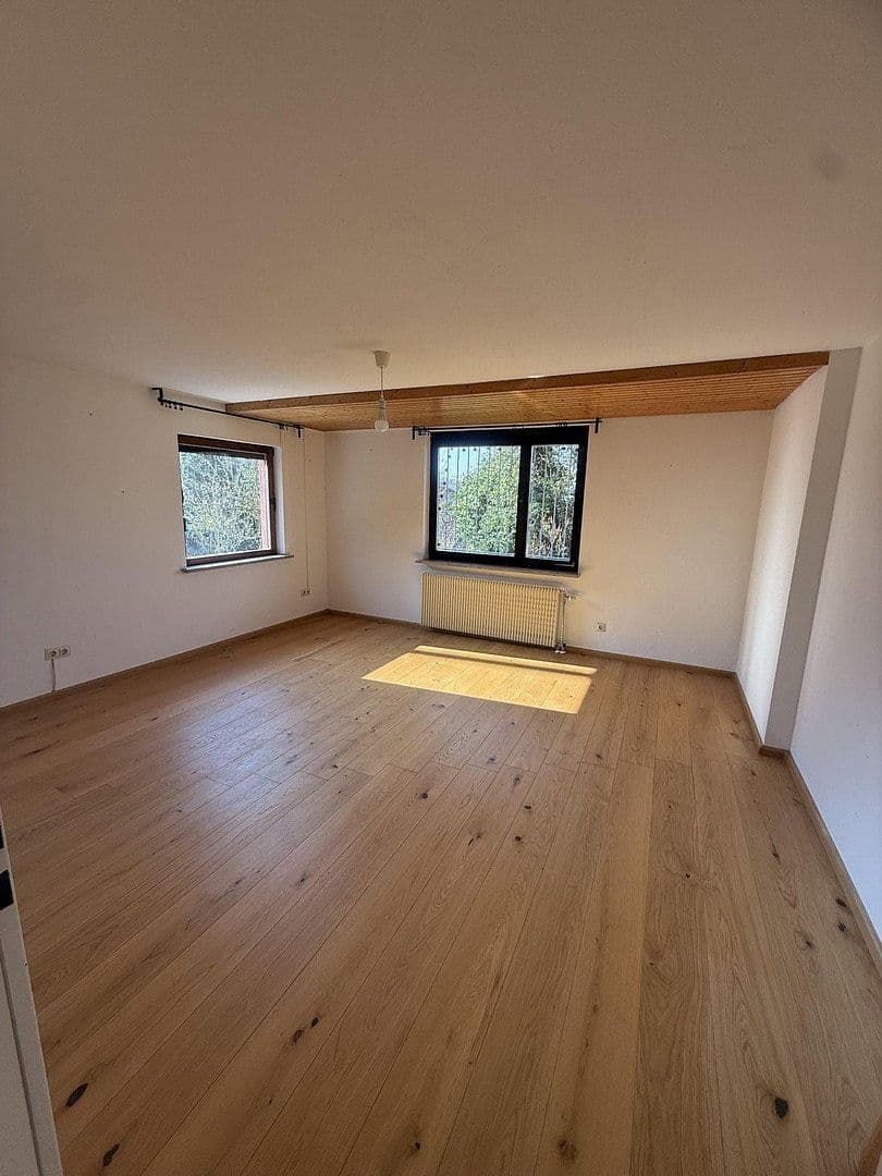 Predaj domu 230 m², pozemok 954 m², Kandern, Bádensko-Wurttembersko Predaj domu 230 m², pozemok 954 m², Kandern, Bádensko-Wurttembersko