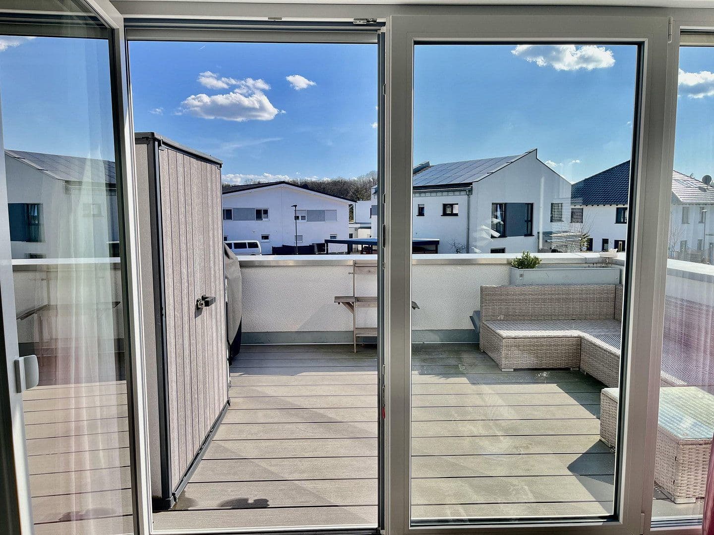 Predaj bytu 3-izbový 113 m², Weiße Erde 7, Euskirchen, Severné Porýnie - Westfálsko Predaj bytu 3-izbový 113 m², Weiße Erde 7, Euskirchen, Severné Porýnie - Westfálsko