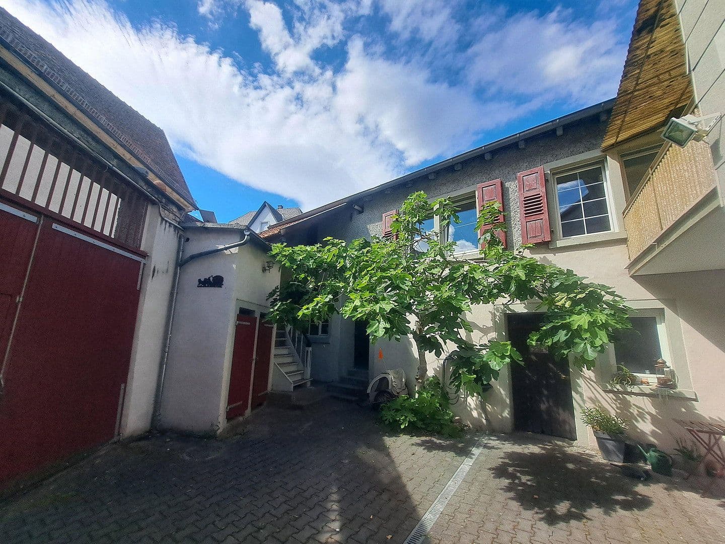 Prenájom bytu 2-izbový 61 m², Wormser Str.33, Oppenheim, Porýnie-Falcko Prenájom bytu 2-izbový 61 m², Wormser Str.33, Oppenheim, Porýnie-Falcko