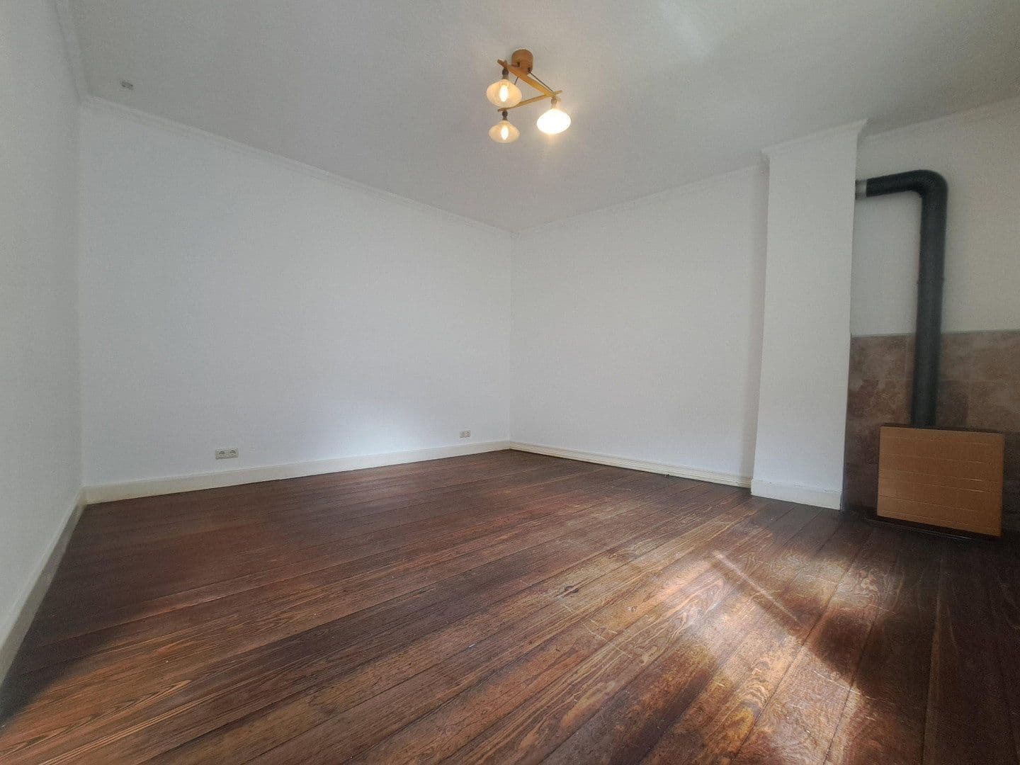 Prenájom bytu 2-izbový 61 m², Wormser Str.33, Oppenheim, Porýnie-Falcko Prenájom bytu 2-izbový 61 m², Wormser Str.33, Oppenheim, Porýnie-Falcko
