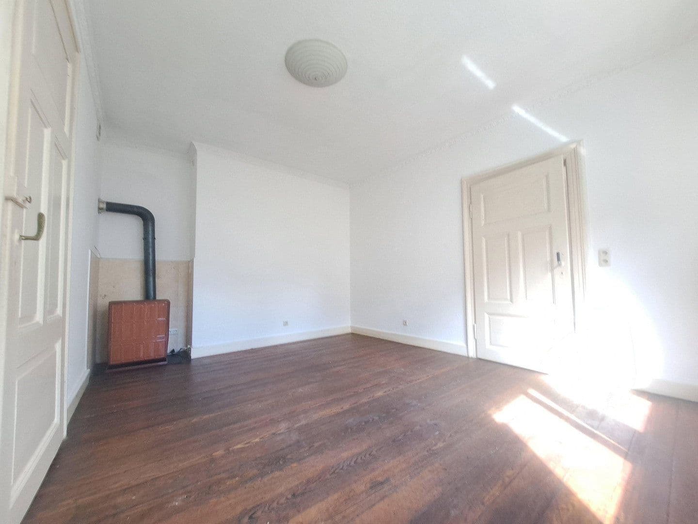 Prenájom bytu 2-izbový 61 m², Wormser Str.33, Oppenheim, Porýnie-Falcko Prenájom bytu 2-izbový 61 m², Wormser Str.33, Oppenheim, Porýnie-Falcko