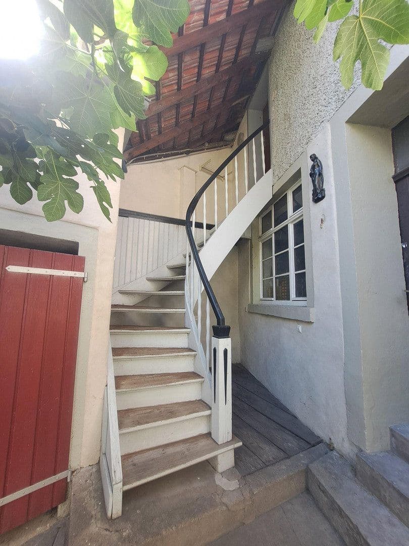 Prenájom bytu 2-izbový 61 m², Wormser Str.33, Oppenheim, Porýnie-Falcko Prenájom bytu 2-izbový 61 m², Wormser Str.33, Oppenheim, Porýnie-Falcko