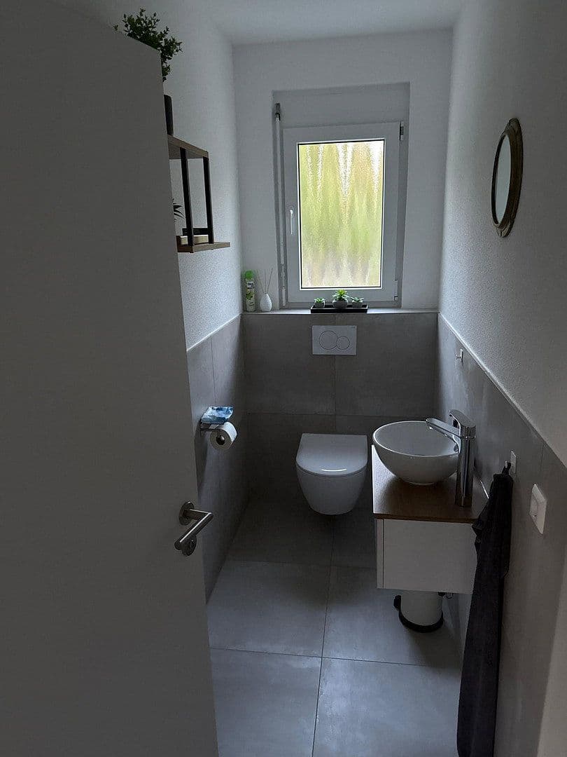 Predaj domu 130 m², pozemok 397 m², Deißlingen, Bádensko-Wurttembersko Predaj domu 130 m², pozemok 397 m², Deißlingen, Bádensko-Wurttembersko