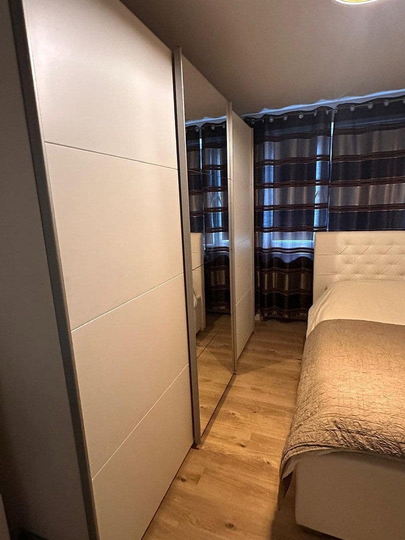 Prenájom bytu 2-izbový 54 m², Hausenerweg 29, Frankfurt - Rödelheim, Hesensko Prenájom bytu 2-izbový 54 m², Hausenerweg 29, Frankfurt - Rödelheim, Hesensko