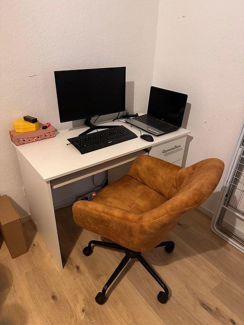 Prenájom bytu 2-izbový 54 m², Hausenerweg 29, Frankfurt - Rödelheim, Hesensko Prenájom bytu 2-izbový 54 m², Hausenerweg 29, Frankfurt - Rödelheim, Hesensko