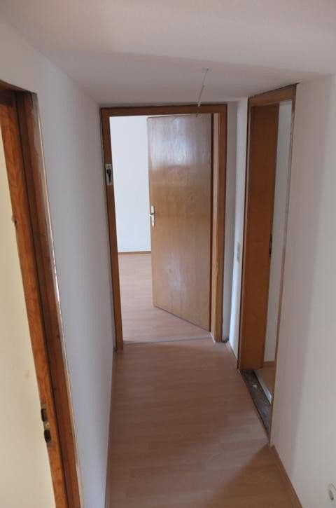 Prenájom bytu 7-izbový 180 m², Hauptstr. 159, Rodalben, Porýnie-Falcko Prenájom bytu 7-izbový 180 m², Hauptstr. 159, Rodalben, Porýnie-Falcko