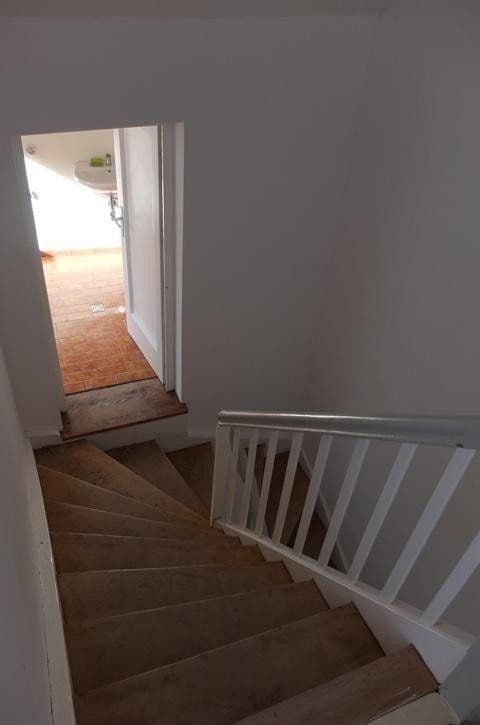 Prenájom bytu 7-izbový 180 m², Hauptstr. 159, Rodalben, Porýnie-Falcko Prenájom bytu 7-izbový 180 m², Hauptstr. 159, Rodalben, Porýnie-Falcko