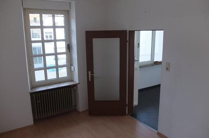 Prenájom bytu 7-izbový 180 m², Hauptstr. 159, Rodalben, Porýnie-Falcko Prenájom bytu 7-izbový 180 m², Hauptstr. 159, Rodalben, Porýnie-Falcko