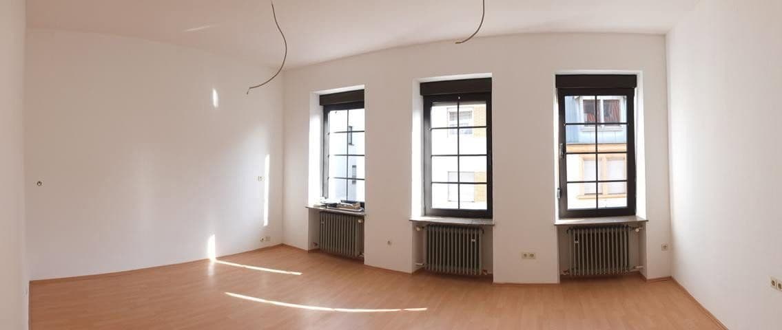 Prenájom bytu 7-izbový 180 m², Hauptstr. 159, Rodalben, Porýnie-Falcko Prenájom bytu 7-izbový 180 m², Hauptstr. 159, Rodalben, Porýnie-Falcko