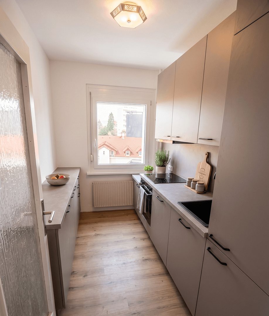 Prenájom bytu 3-izbový 75 m², Lazarettgasse 34, Graz, Štajersko Prenájom bytu 3-izbový 75 m², Lazarettgasse 34, Graz, Štajersko