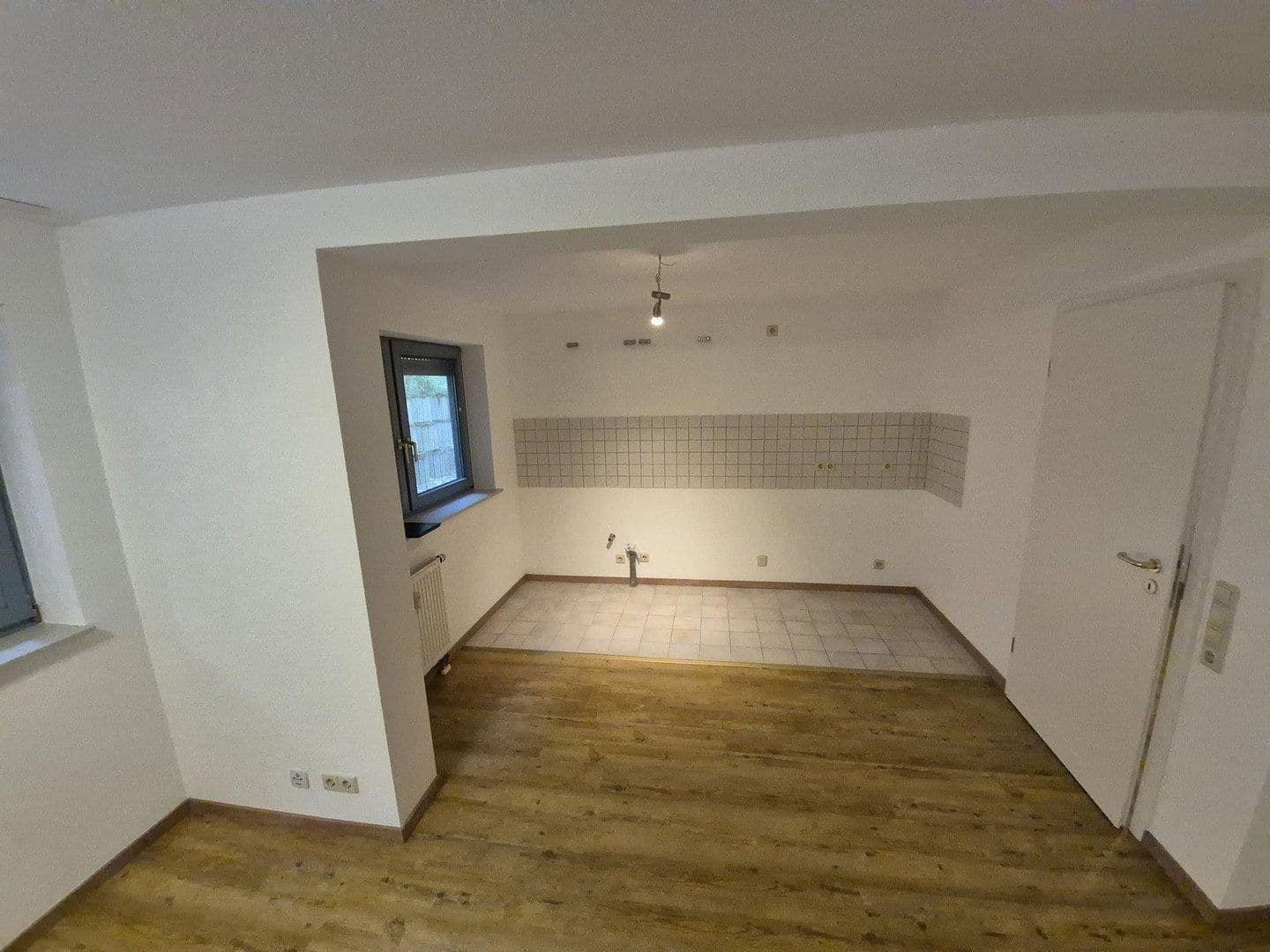 Prenájom bytu 2-izbový 54 m², Ostmarkstraße 26, Karlsruhe, Bádensko-Wurttembersko Prenájom bytu 2-izbový 54 m², Ostmarkstraße 26, Karlsruhe, Bádensko-Wurttembersko
