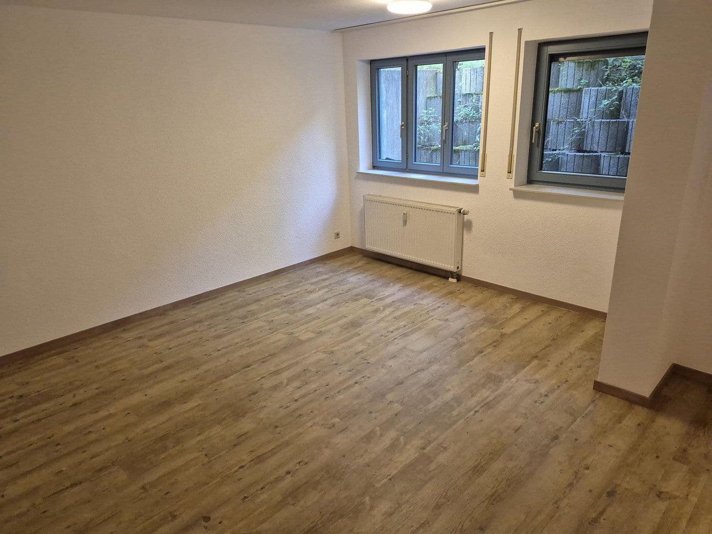 Prenájom bytu 2-izbový 54 m², Ostmarkstraße 26, Karlsruhe, Bádensko-Wurttembersko Prenájom bytu 2-izbový 54 m², Ostmarkstraße 26, Karlsruhe, Bádensko-Wurttembersko