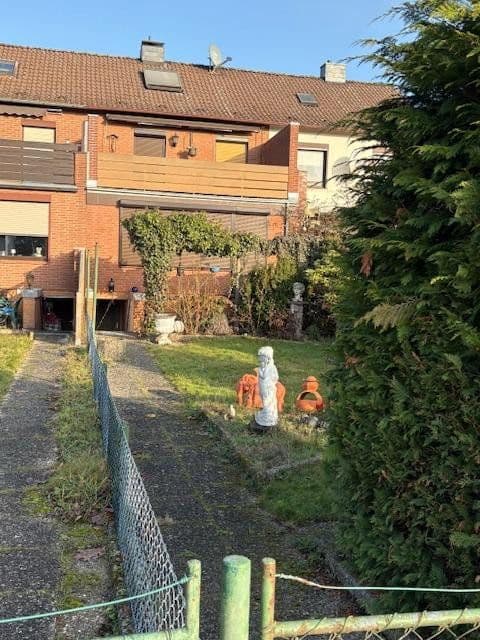 Predaj domu 128 m², pozemok 193 m², Celle, Dolné Sasko Predaj domu 128 m², pozemok 193 m², Celle, Dolné Sasko