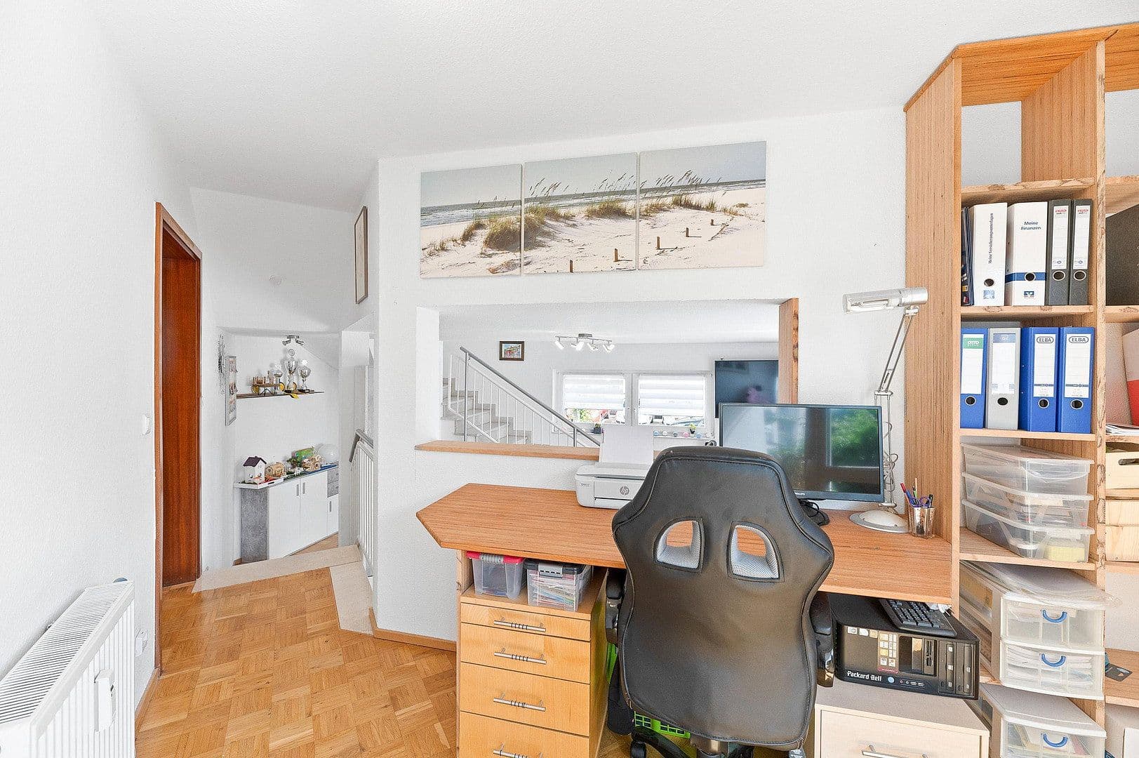 Prenájom bytu 3-izbový 109 m², Leonberg, Bádensko-Wurttembersko Prenájom bytu 3-izbový 109 m², Leonberg, Bádensko-Wurttembersko