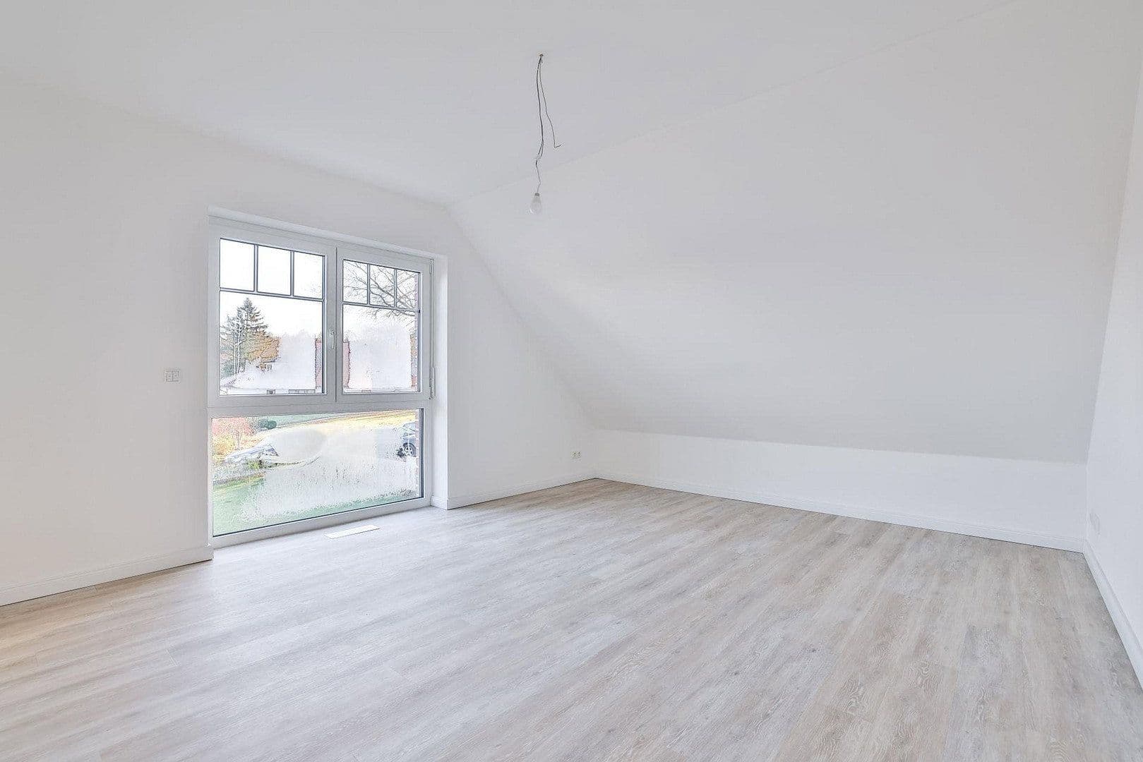 Predaj domu 152 m², pozemok 633 m², Scharbeutz, Šlezvicko-Holštajnsko Predaj domu 152 m², pozemok 633 m², Scharbeutz, Šlezvicko-Holštajnsko