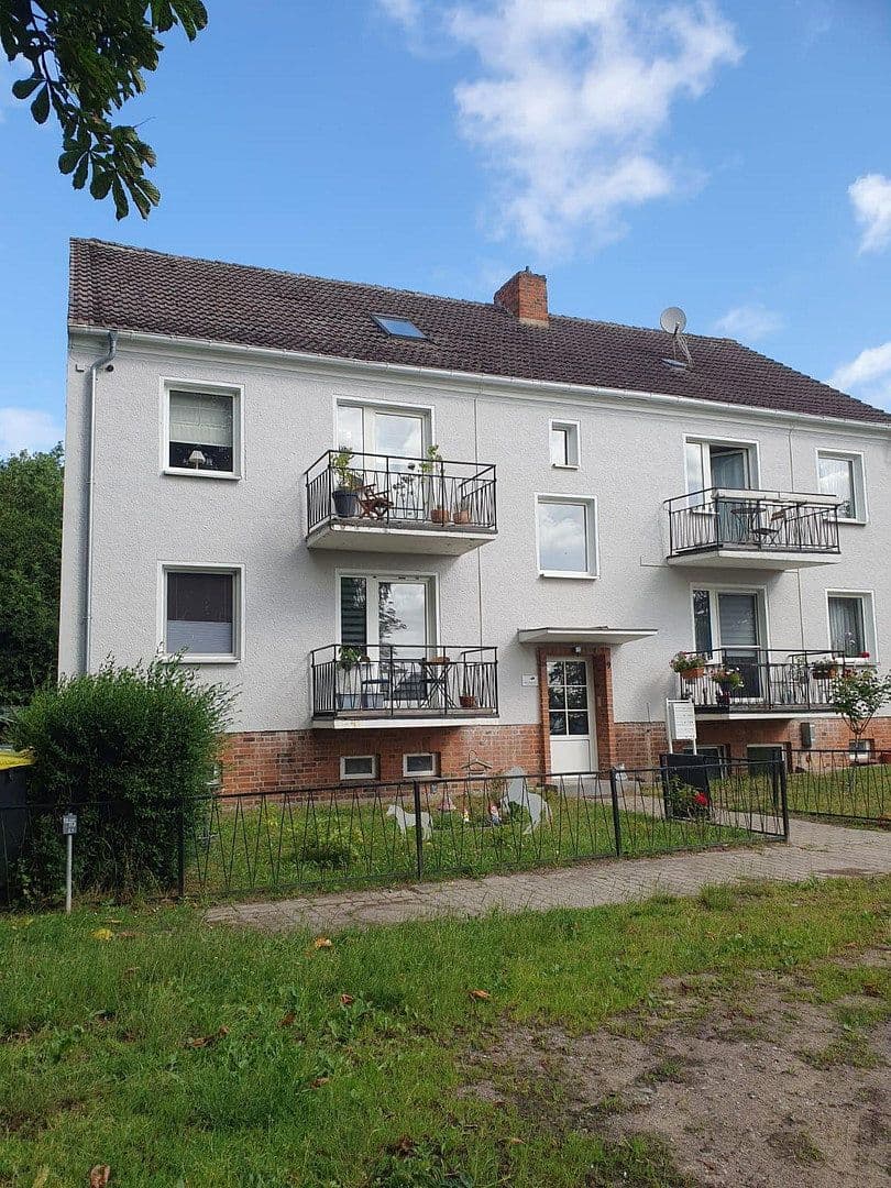 Prenájom bytu 3-izbový 63 m², Dorfstraße 9, Damshagen, Meklenbursko-Predpomoransko Prenájom bytu 3-izbový 63 m², Dorfstraße 9, Damshagen, Meklenbursko-Predpomoransko