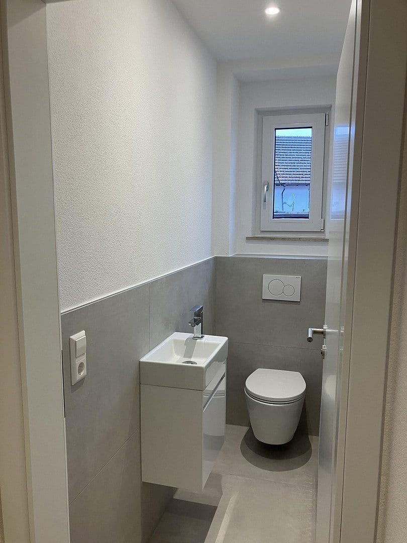 Prenájom bytu 6-izbový 131 m², Josengasse 20, Burladingen, Bádensko-Wurttembersko Prenájom bytu 6-izbový 131 m², Josengasse 20, Burladingen, Bádensko-Wurttembersko