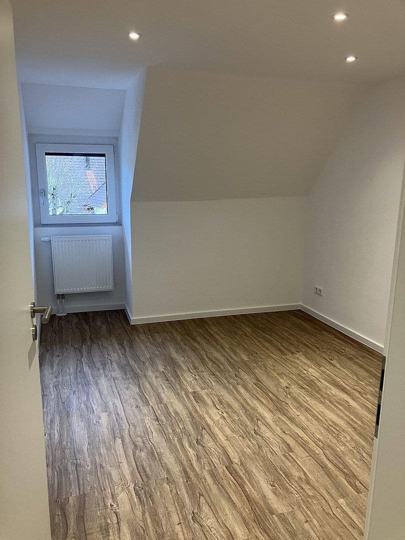 Prenájom bytu 6-izbový 131 m², Josengasse 20, Burladingen, Bádensko-Wurttembersko Prenájom bytu 6-izbový 131 m², Josengasse 20, Burladingen, Bádensko-Wurttembersko