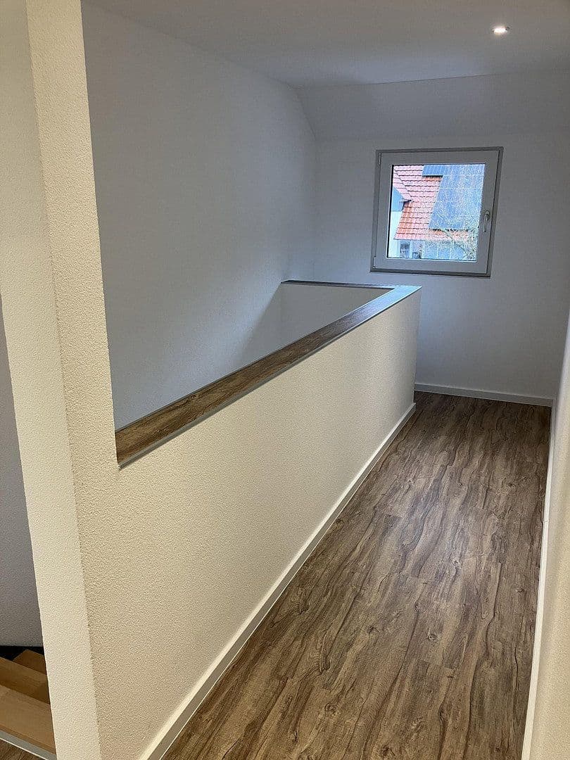 Prenájom bytu 6-izbový 131 m², Josengasse 20, Burladingen, Bádensko-Wurttembersko Prenájom bytu 6-izbový 131 m², Josengasse 20, Burladingen, Bádensko-Wurttembersko