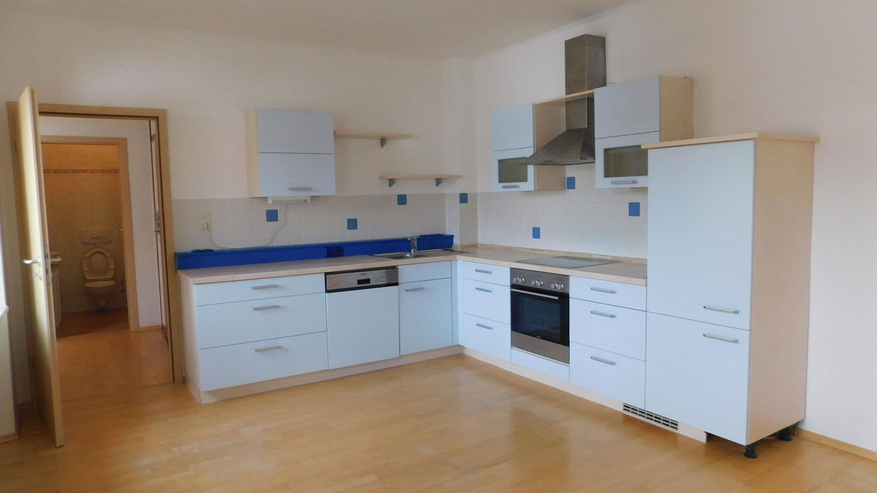 Prenájom bytu 3-izbový 98 m², Hauptstr., Bodenwöhr, Bavorsko Prenájom bytu 3-izbový 98 m², Hauptstr., Bodenwöhr, Bavorsko