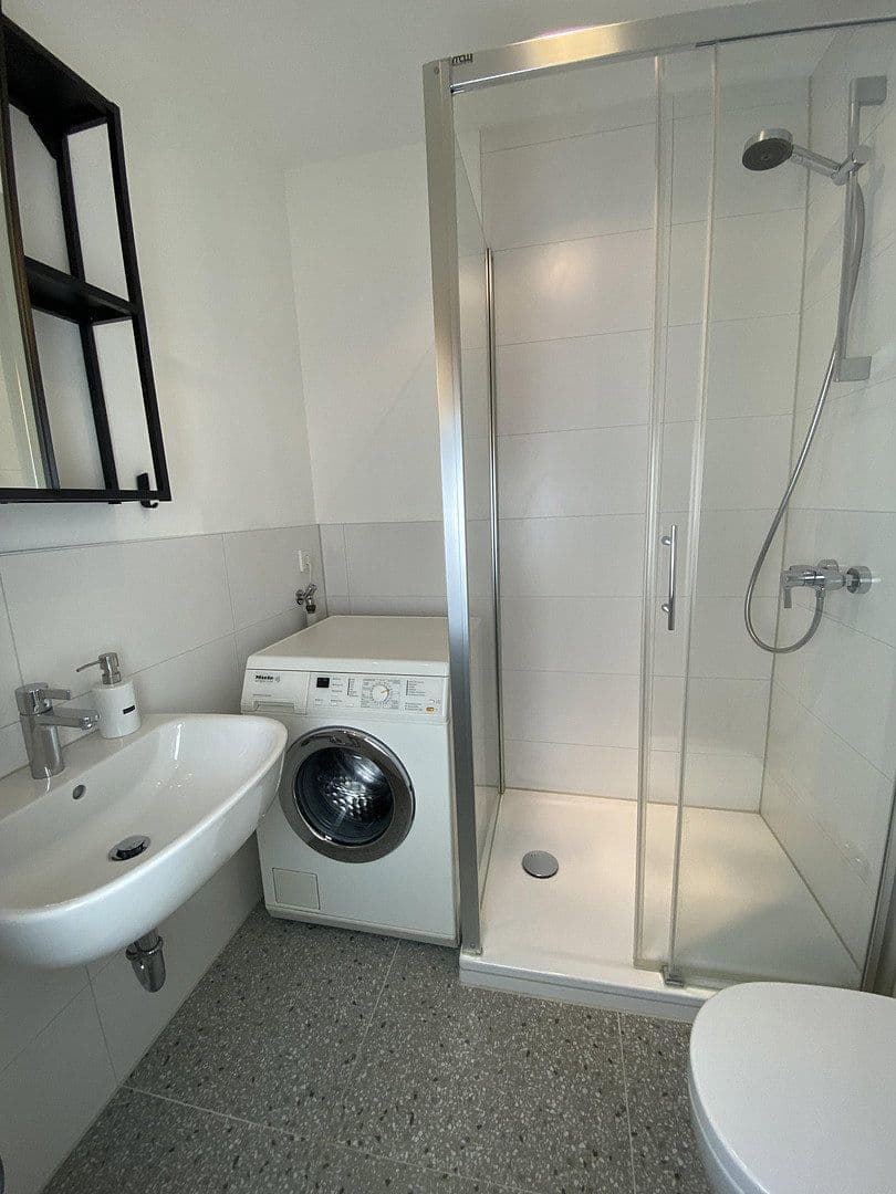 Prenájom bytu 1-izbový 34 m², Fritz-Meyer-Weg 55, München, Bavorsko Prenájom bytu 1-izbový 34 m², Fritz-Meyer-Weg 55, München, Bavorsko